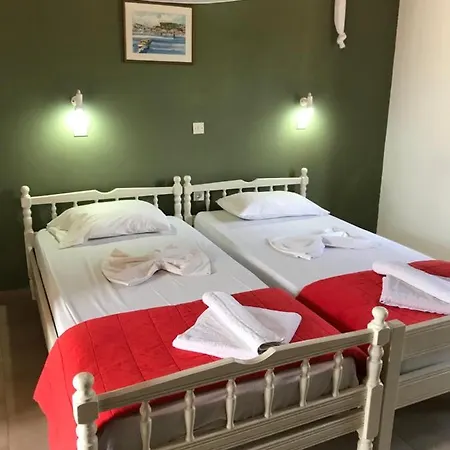 Hotel Merlis Kalamákion